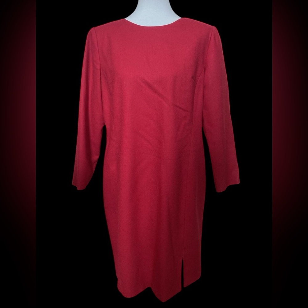 Chic Red Long Sleeve Dress